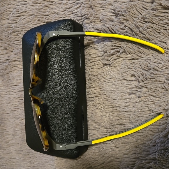 Balenciaga Havana Grey Brown Tortoise Print Sunglasses Brand New!! - Picture 3 of 6
